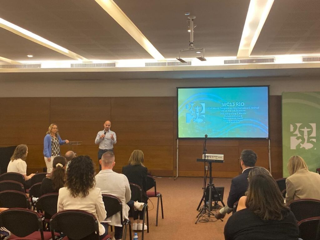 A sessão inédita reuniu cerca de 50 participantes, entre academia, especialistas e autoridades (Foto: Rafael Cordioli/CLB)