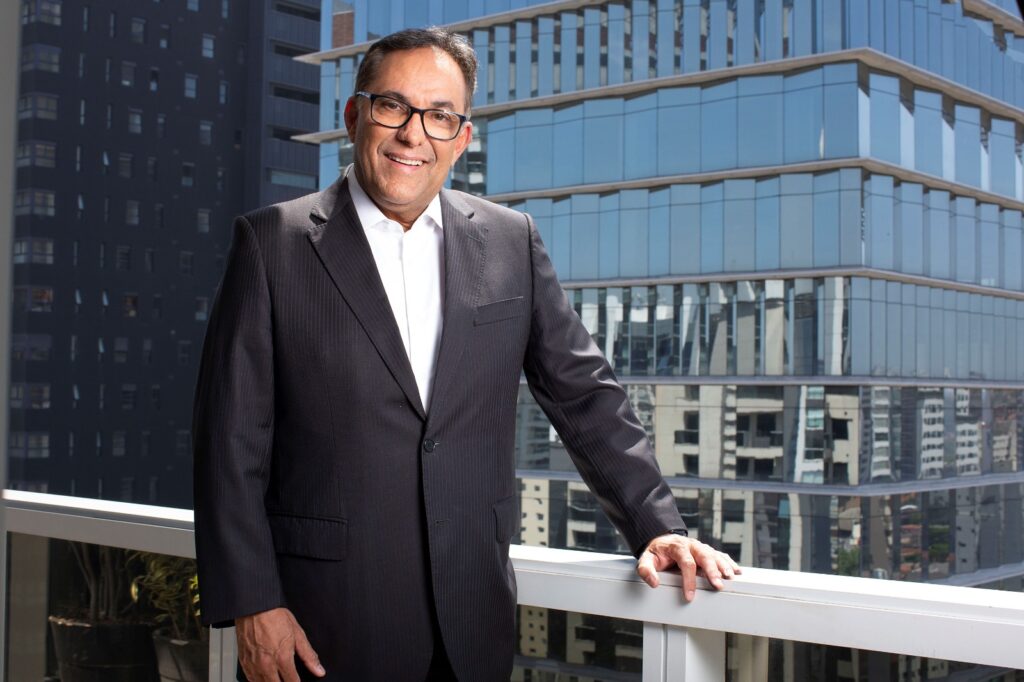 Imagem do presidente da CLB, Eduardo Leão.