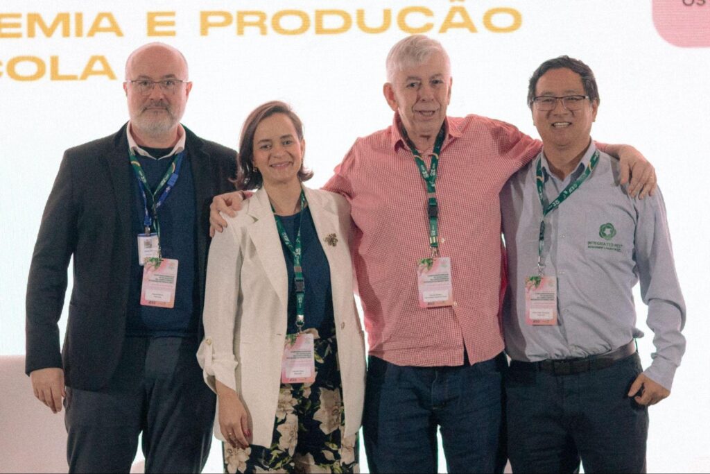 Marcos Botton, Gabriela Vieira, Marcelo Picanço e Pedro Yamamoto participaram do primeiro painel do evento. Foto: Joey Daminello